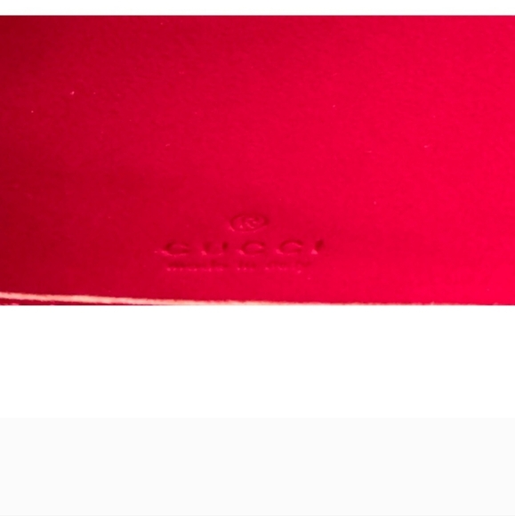 GUCCI- Guccy + Sega collab continental zip around beautiful bright pink wallet. - Picture 3 of 16
